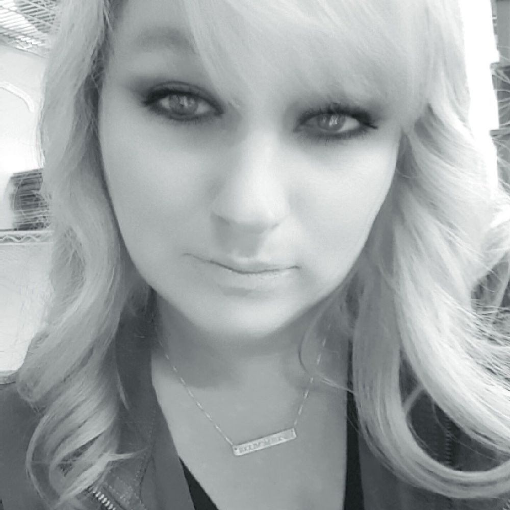 Meet your Posher, Robyn